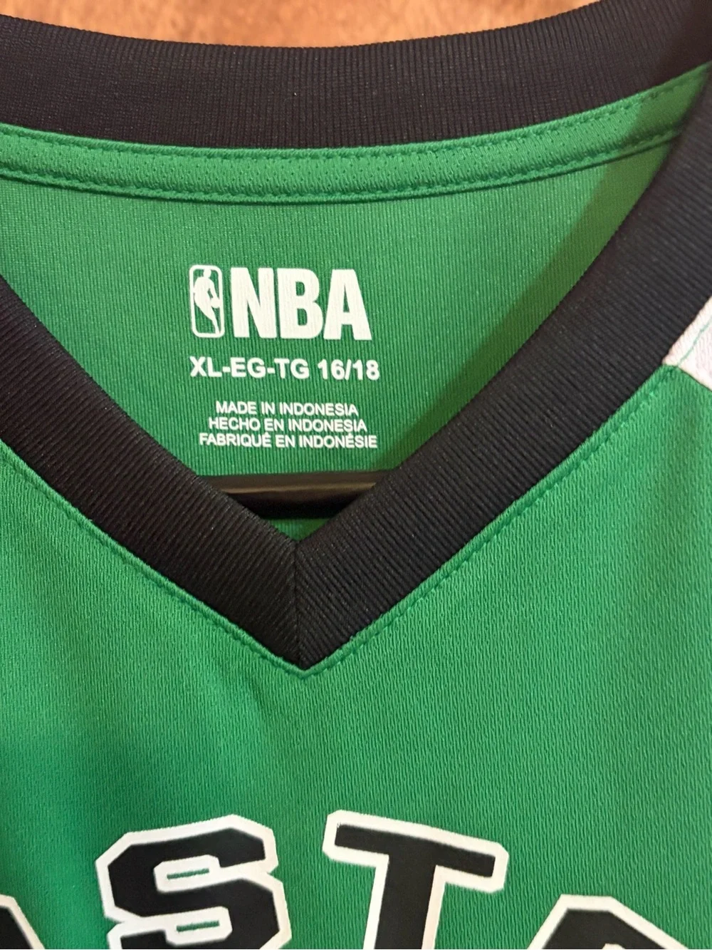 NBA Boston Celtics Green and Black Kids Sleeveless Jersey NWT Boy’s size XL 16